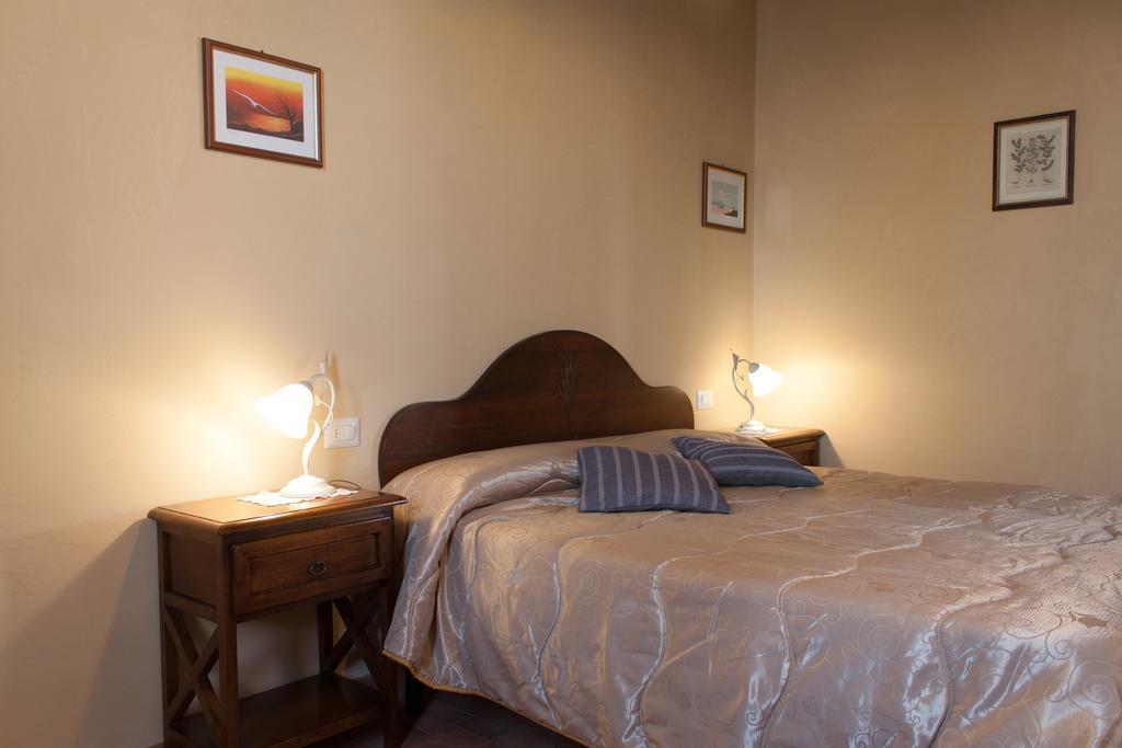 Bed and Breakfast Il Baraccotto Lucignano Exterior foto